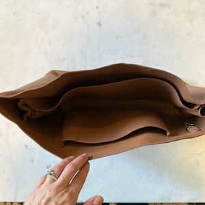 Cuyana Tan Tote Organizer